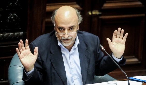 Mieres asegur� que el "estilo" de conducci�n de Carolina Cosse es "poco republicano�