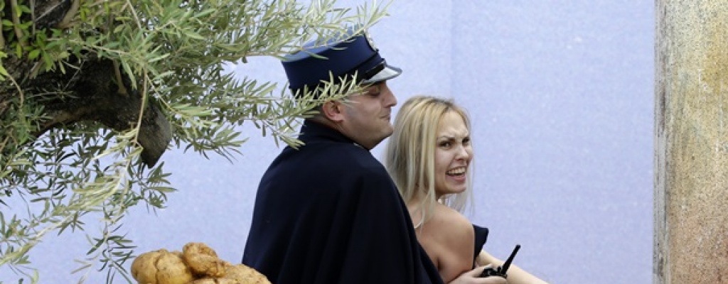 Liberada la mujer que tom al nio Jess de pesebre del Vaticano