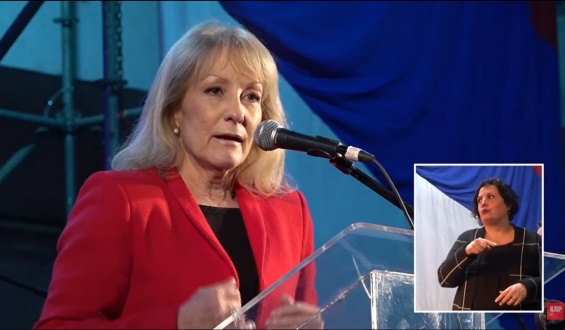 Cosse llam� a luchar para deconstruir la �pol�tica de show� que plantea el gobierno