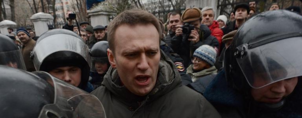 La polica rusa detuvo al opositor ruso Navalny cuando iba camino a una manifestacin