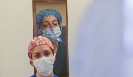 Narcos amenazan personal de la salud para ser atendidos