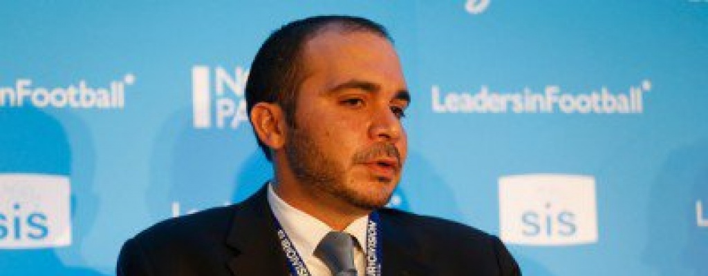 Ali Bin Al Husein de Jordania anunci su candidatura para la FIFA
