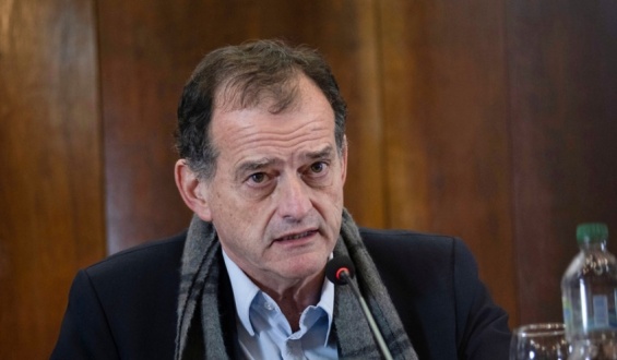 Manini R�os afirm� que la crisis en el gobierno la �cre� el presidente (...) Estamos todos muy molestos; no es as� como se trabaja para mantener una coalici�n"