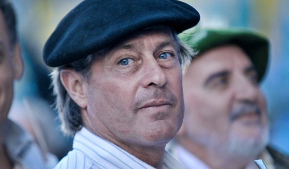 Besozzi sobre actuaci�n de Gonz�lez: �Si Jorge Larra�aga estuviera aqu�, no le hubiera gustado nada�