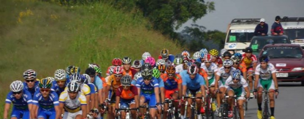 Lanzamiento del Tour Internacional Juvenil 2015 de ciclismo en Cerro Largo