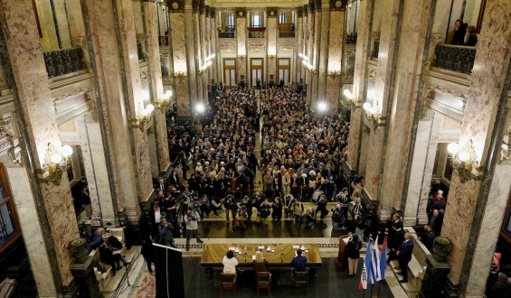 Muchachas de abril: se realiz� el acto de reparaci�n en el Sal�n de los Pasos Perdidos 