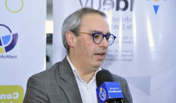 Director del INE neg� impago de salarios a trabajadores del Censo tal como denunci� sindicato